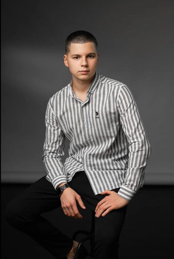 Степанов Марк.